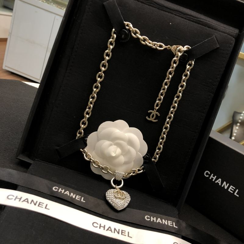 Ch**el necklaces